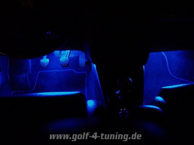 Golf 4 Fussraumbeleuchtung blau neon