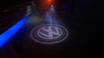 VW Logo im Nebel
