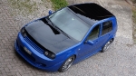 Schwarz blauer Golf 4 von elToro